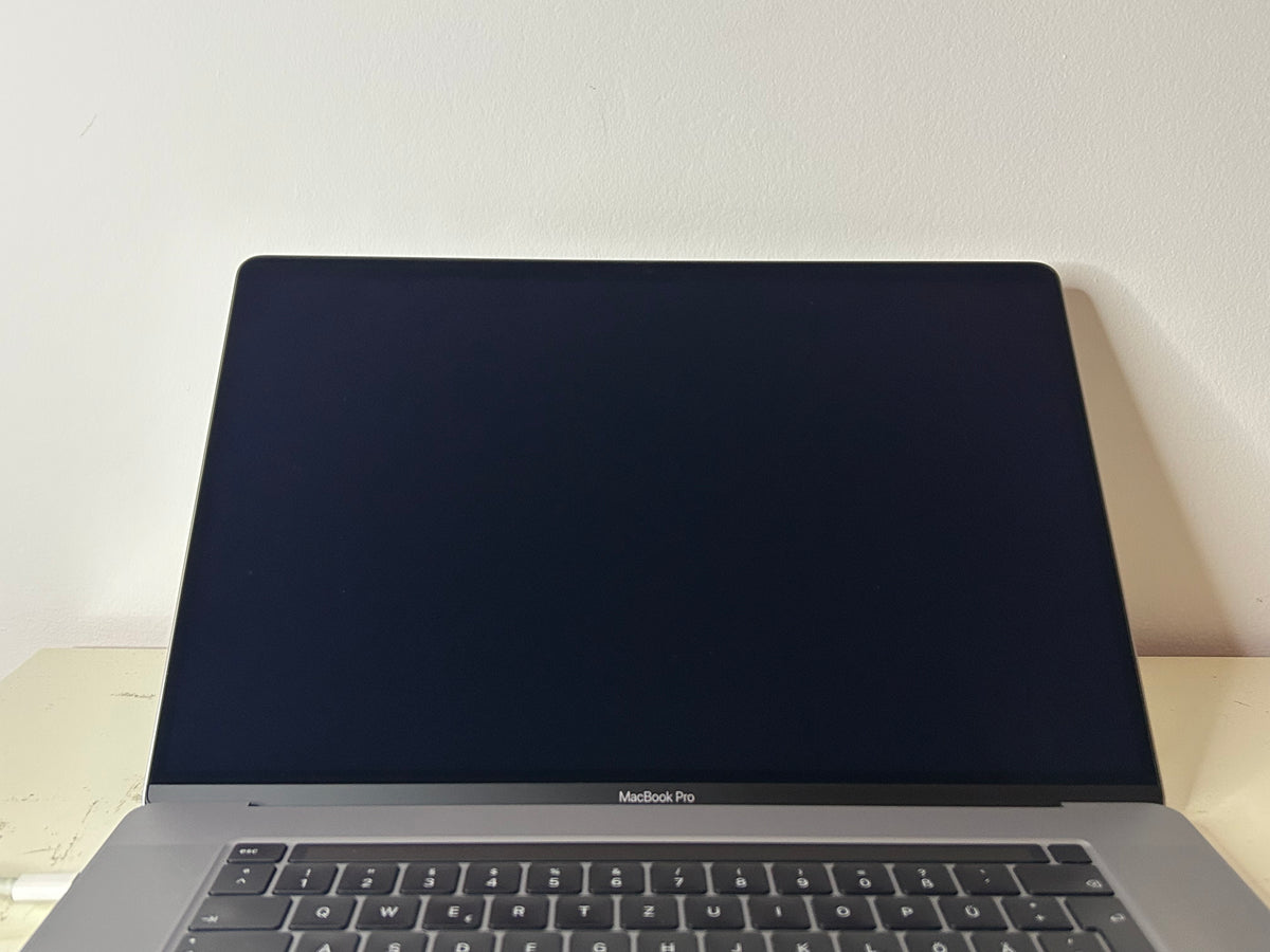 MacBook Pro (2019) [16", Touch Bar, Intel Core i7 2,6GHz, 32GB RAM, 512GB SSD, AMD Radeon Pro 5300M, macOS] grigio