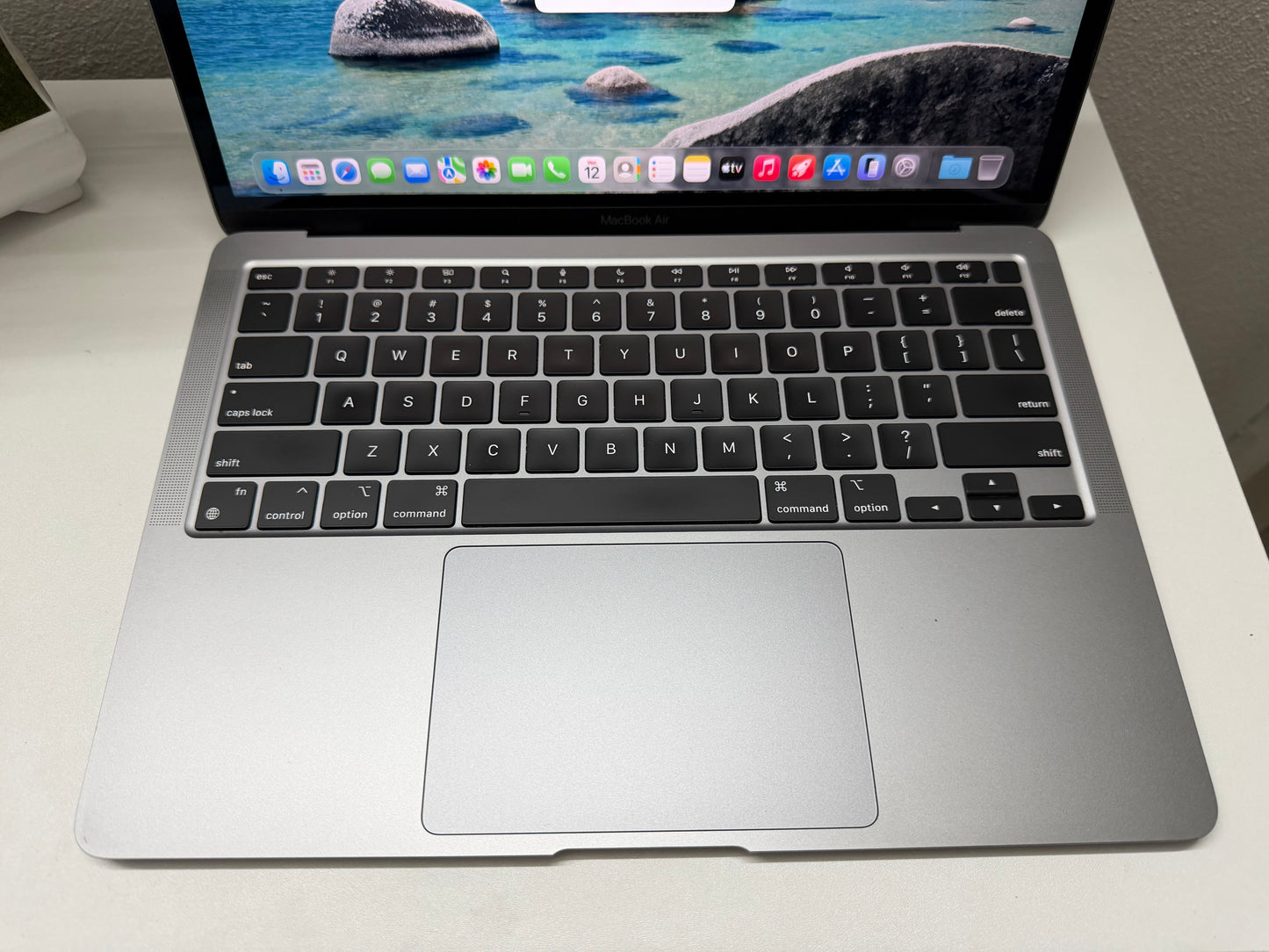 MacBook Air M1 (Late 2020) [13,3", Retina, Apple M1, 8GB RAM, 128GB SSD, Apple 7 Core, macOS] Grigio