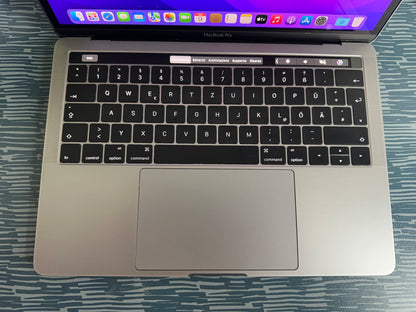 MacBook Pro (Late 2016) [13,3", Touch Bar, Intel Core i5 2,9GHz, 8GB RAM, 256GB SSD, Intel Iris Graphics 550, macOS] Grigio