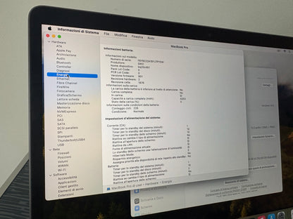 MacBook Pro (Mid 2018) [13,3", Touch Bar, Intel Core i5 2,3GHz, 8GB RAM, 256GB SSD, Intel Iris Plus Graphics 655, macOS] Grigio