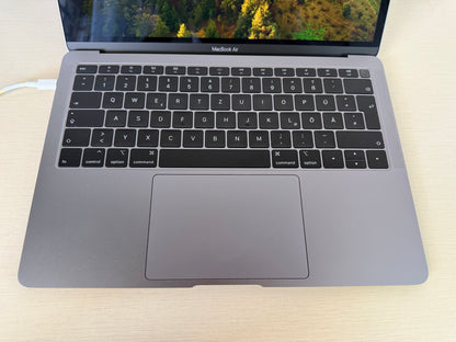 MacBook Air (Mid 2018) [13,3", Retina, Intel Core i5 1,6GHz, 8GB RAM, 128GB SSD, Intel UHD Graphics 617, macOS] Grigio
