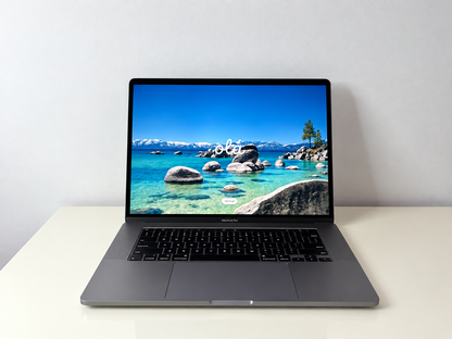 MacBook Pro (2019) [16", Touch Bar, Intel Core i9 2,4GHz, 64GB RAM, 512GB SSD, AMD Radeon Pro, Mac OS X] Grigio