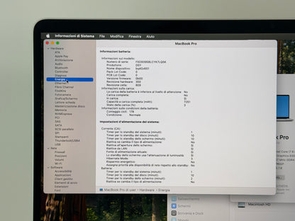 MacBook Pro (2019) [16", Touch Bar, Intel Core i7 2,6GHz, 16GB RAM, 512GB SSD, Intel UHD Graphics 630 + AMD Radeon Pro 5300M, Mac OS] argento