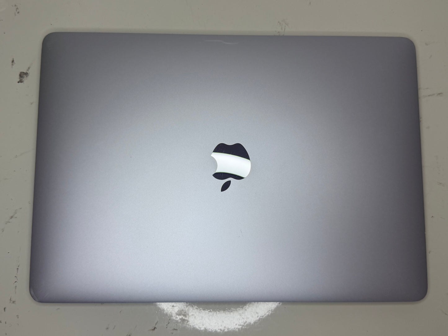 MacBook Pro (2017) [13,3", Retina, Touch Bar, Intel Core i5 3,1GHz, 16GB RAM, 512GB SSD, Intel Iris Plus Graphics 650, macOS] argento