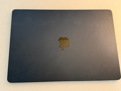 MacBook Air (2023) [15,3", M2 8-Core, 8GB RAM, 256GB SSD, 10-Core GPU, macOS] mezzanotte