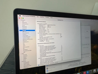 MacBook Pro (Mid 2018) [13,3", Touch Bar, Intel Core i5 2,3GHz, 8GB RAM, 256GB SSD, Intel Iris Plus Graphics 655, macOS] Grigio