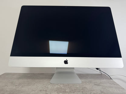 iMac (2017) [27", 5K Retina, Intel Core i5 3.8GHz, 64GB RAM, 2TB SSD, AMD Radeon PR0 580 8GB, macOS] argento