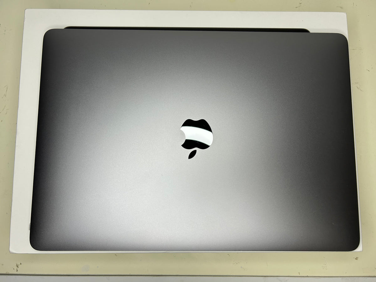 MacBook Pro (Mid 2022) [13,3", Liquid Retina, Touch Bar, Apple M2 8-Core 3,2GHz, 8GB RAM, 512GB SSD, Apple 10-Core, macOS] Grigio
