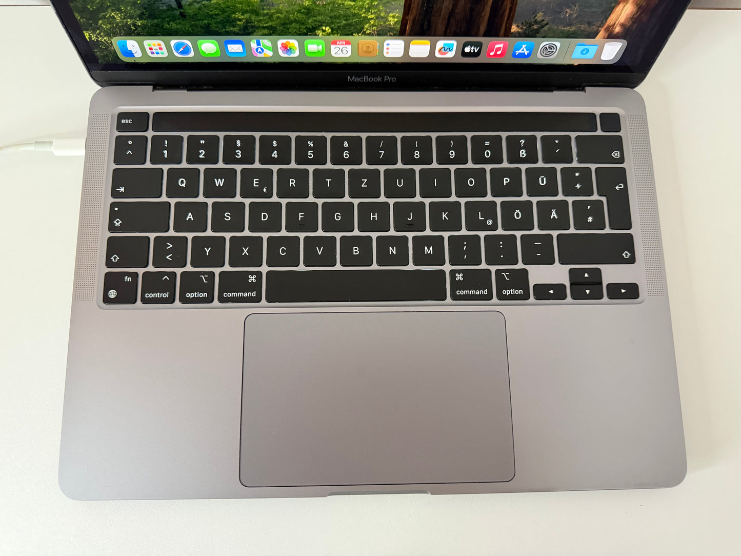 MacBook Pro (2020) M1 [13,3", Touch Bar, Apple M1 3,2GHz, 8GB RAM, 256GB SSD, Apple 8 Core, macOS] Grigio