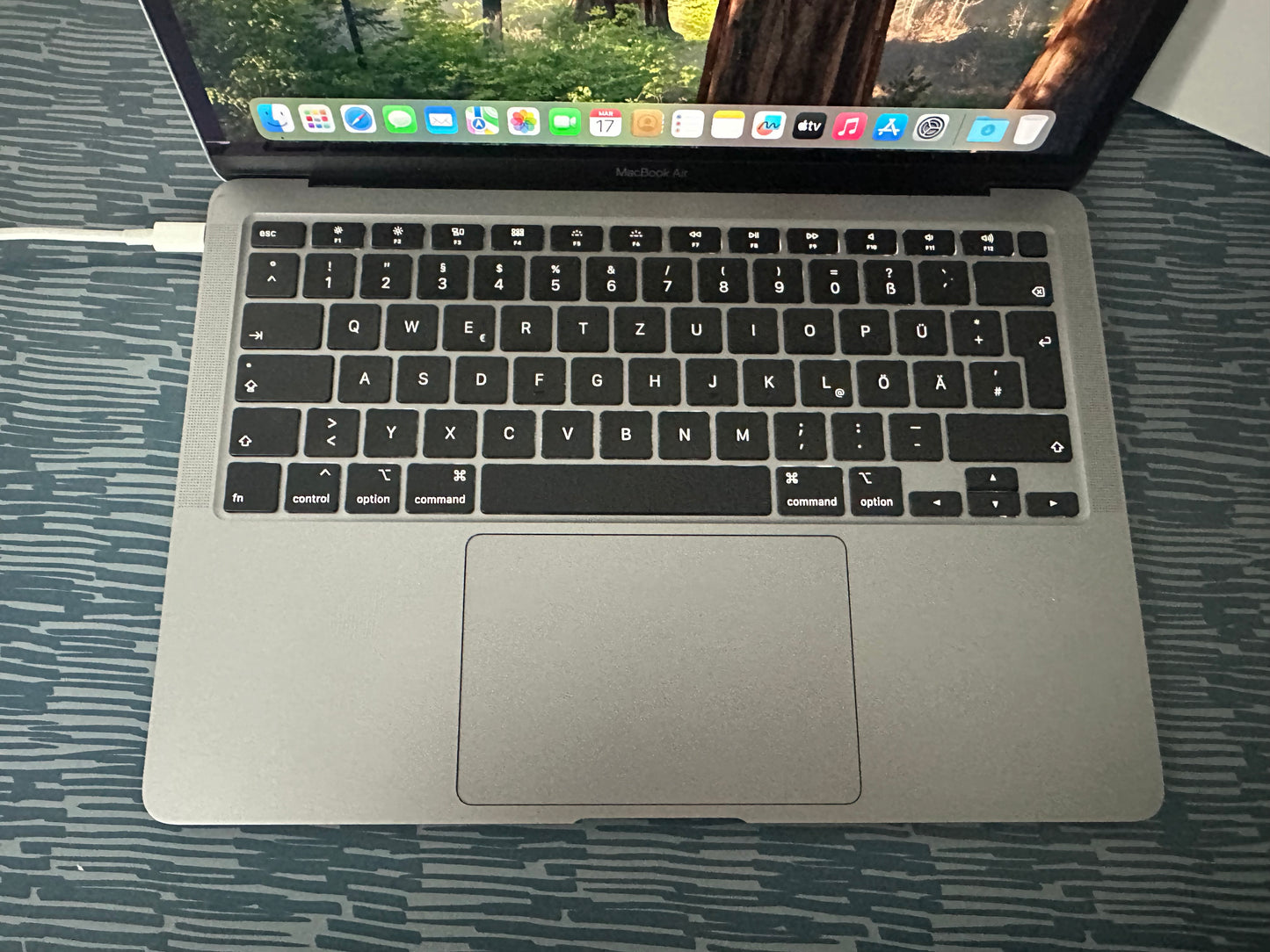 MacBook Air (2020) [13,3", Retina, Intel Core i3 1,1GHz, 8GB RAM, 256GB SSD, Intel Iris Plus Graphics, macOS] grigio