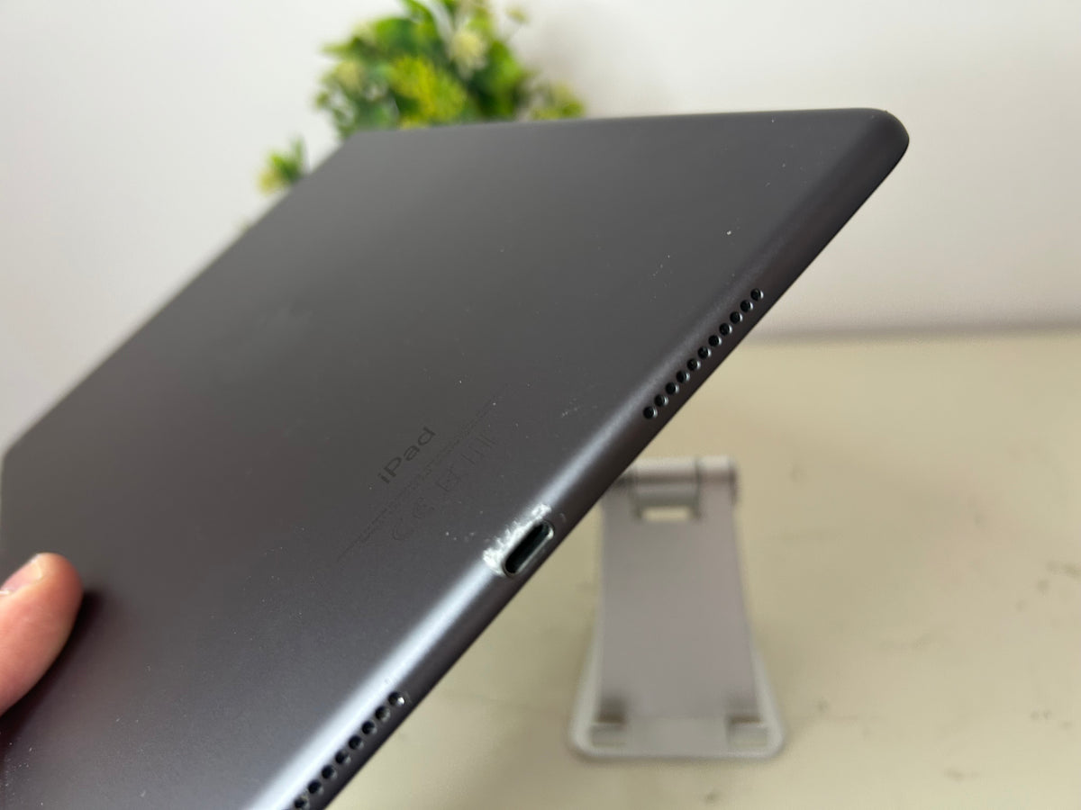 iPad Air 3 (2019) 10.5” 64GB WIFI + 4G - Grigio