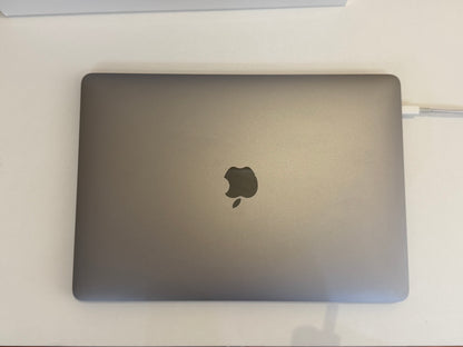 MacBook Pro (2020) [13,3", Touch Bar, Intel Core i5 2,0GHz, 16GB RAM, 512GB SSD, Intel Iris Plus Graphics, macOS] Grigio