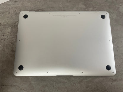 MacBook Air (Mid 2019) [13,3", Retina, Intel Core i5 1,6GHz, 16GB RAM, 128GB SSD, Intel UHD Graphics 617, macOS] argento