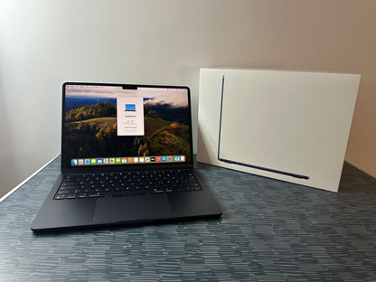 MacBook Air (2022) [13,6" Retina, M2 8 Core 3,2GHz, 8GB RAM, 256GB SSD, 8-CoreGPU, macOS] mezzanotte