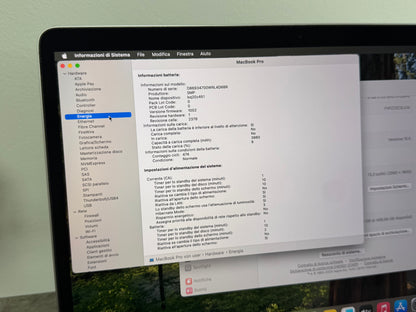 MacBook Pro (2019) [13", Touch Bar, Intel Core i5 1,4GHz, 8GB RAM, 512GB SSD, Intel Iris Plus Graphics 645 ,macOS] grigio