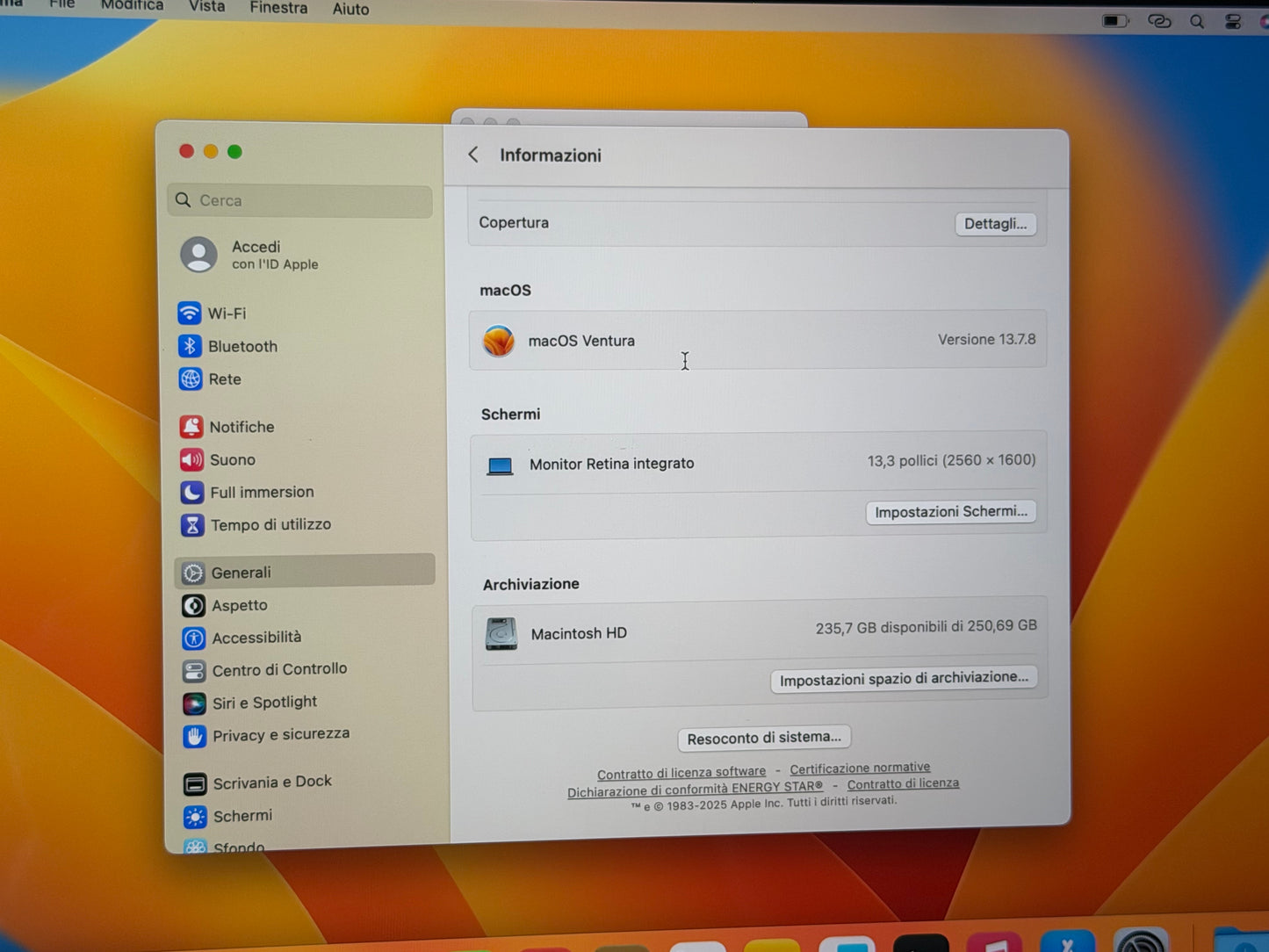 MacBook Pro (2017) [13,3", Touch Bar, Intel Core i5 3,1GHz, 8GB RAM, 256GB SSD, Intel Iris Plus Graphics 650, macOS] Grigio