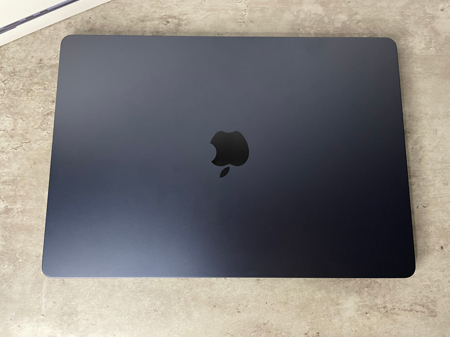 MacBook Air M2 (2023) [15,3”, Liquid Retina, M2, 8-Core CPU, 10-Core GPU, 8GB RAM, 256GB SSD, macOS] Mezzanotte