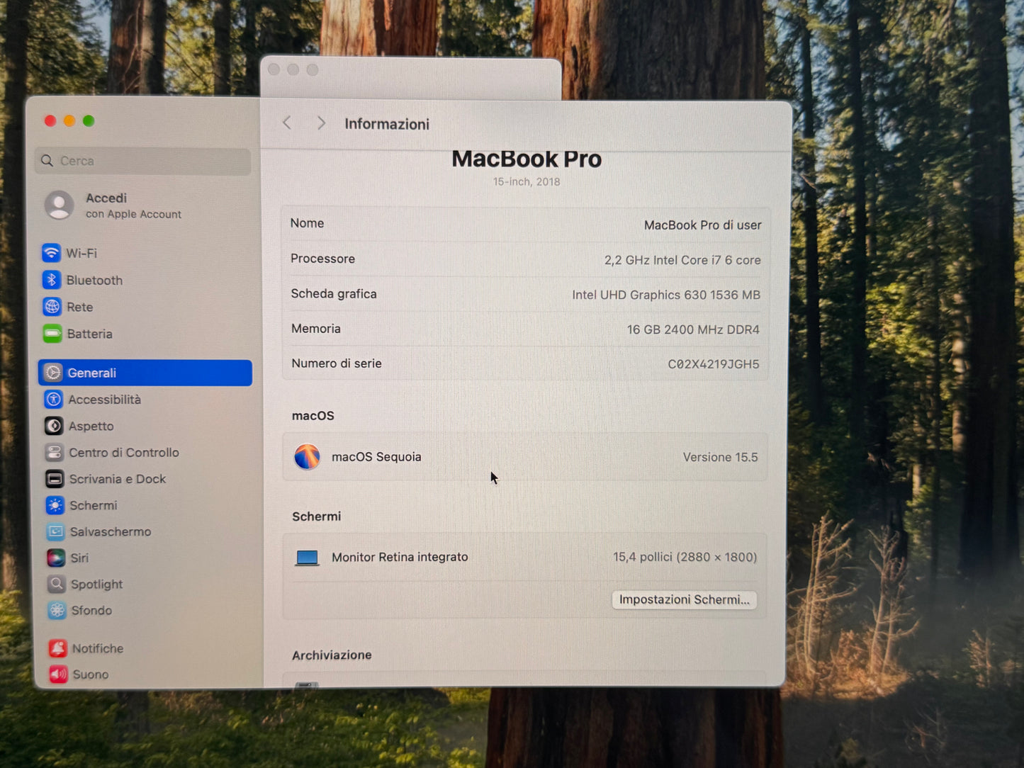 MacBook Pro (Mid 2018) [15,4", Touch Bar, Intel Core i7 2,2GHz, 16GB RAM, 512GB SSD, AMD Radeon Pro 555X, macOS] grigio