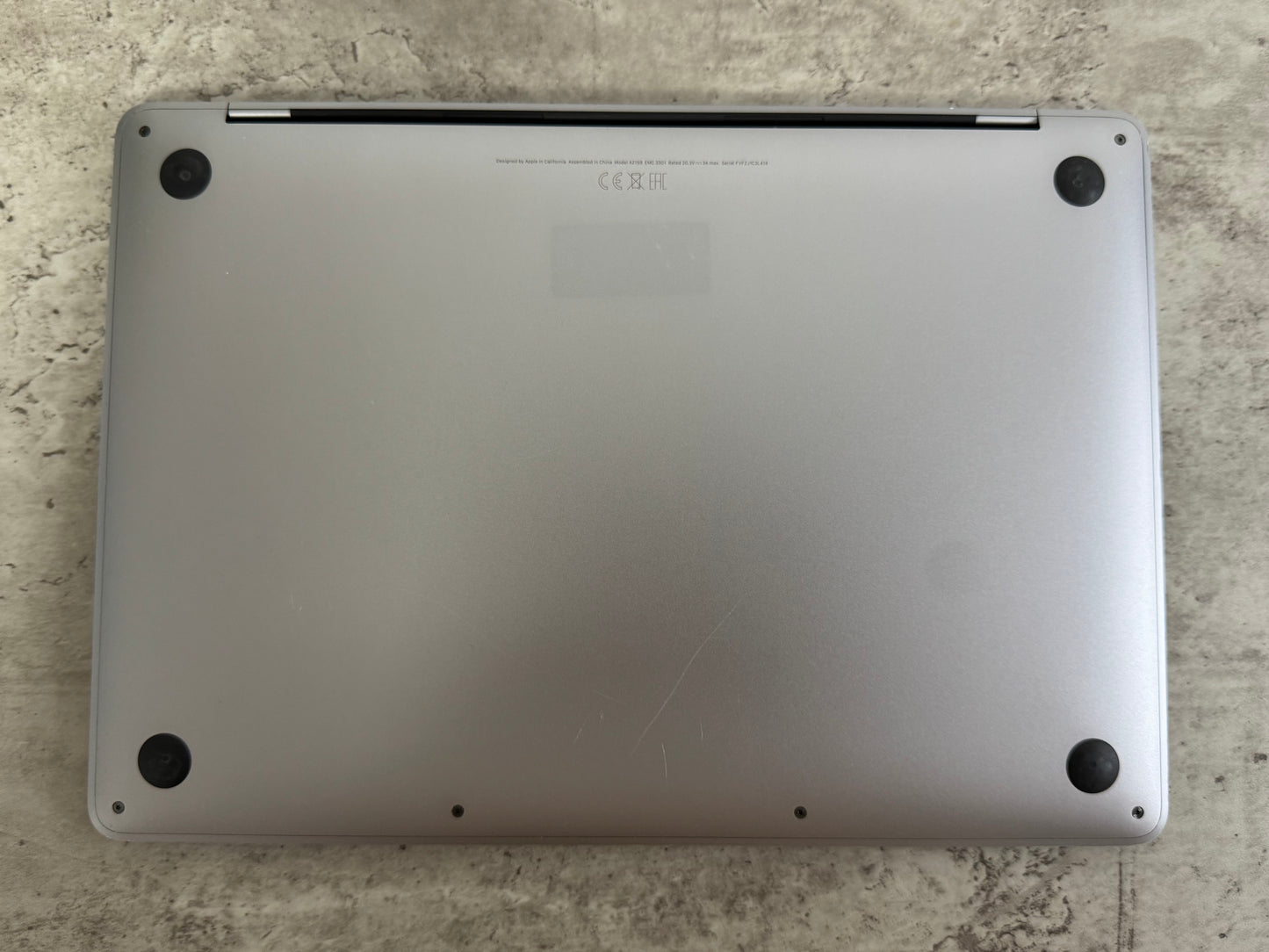 MacBook Pro (2019) [13", Touch Bar, Intel Core i5 1,4GHz, 8GB RAM, 512GB SSD, Intel Iris Plus Graphics 645 ,macOS] grigio
