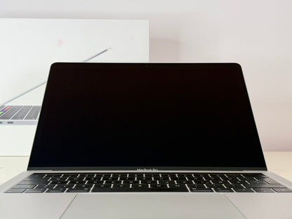 MacBook Pro (2019) [13,3", Touch Bar, Intel Core i5 1,4GHz, 8GB RAM, 128GB SSD, Intel Iris Plus Graphics 645, Mac OS X] argento
