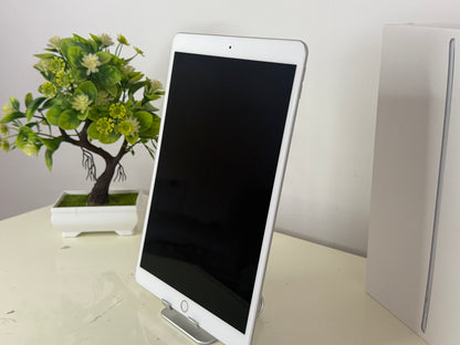 iPad Air 3 (2019) 10.5” 64GB WI-FI Argento