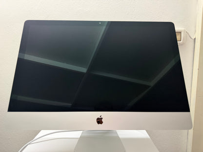 iMac (2017) [27", 4K, Retina, Intel Core i5 3,5GHz 24GB RAM, 1TB FusionDrive, AMD Radeon Pro 575, macOS] argento