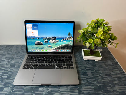 MacBook Pro (2020) M1 [13,3", Touch Bar, Apple M1 3,2GHz, 16GB RAM, 256GB SSD, Apple 8-Core, macOS] grigio