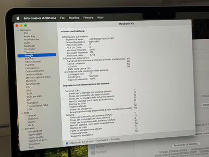MacBook Air (2025) [13,6'', M4 8-Core, 16GB RAM, 256GB SSD, 8-Core GPU, macOS] argento