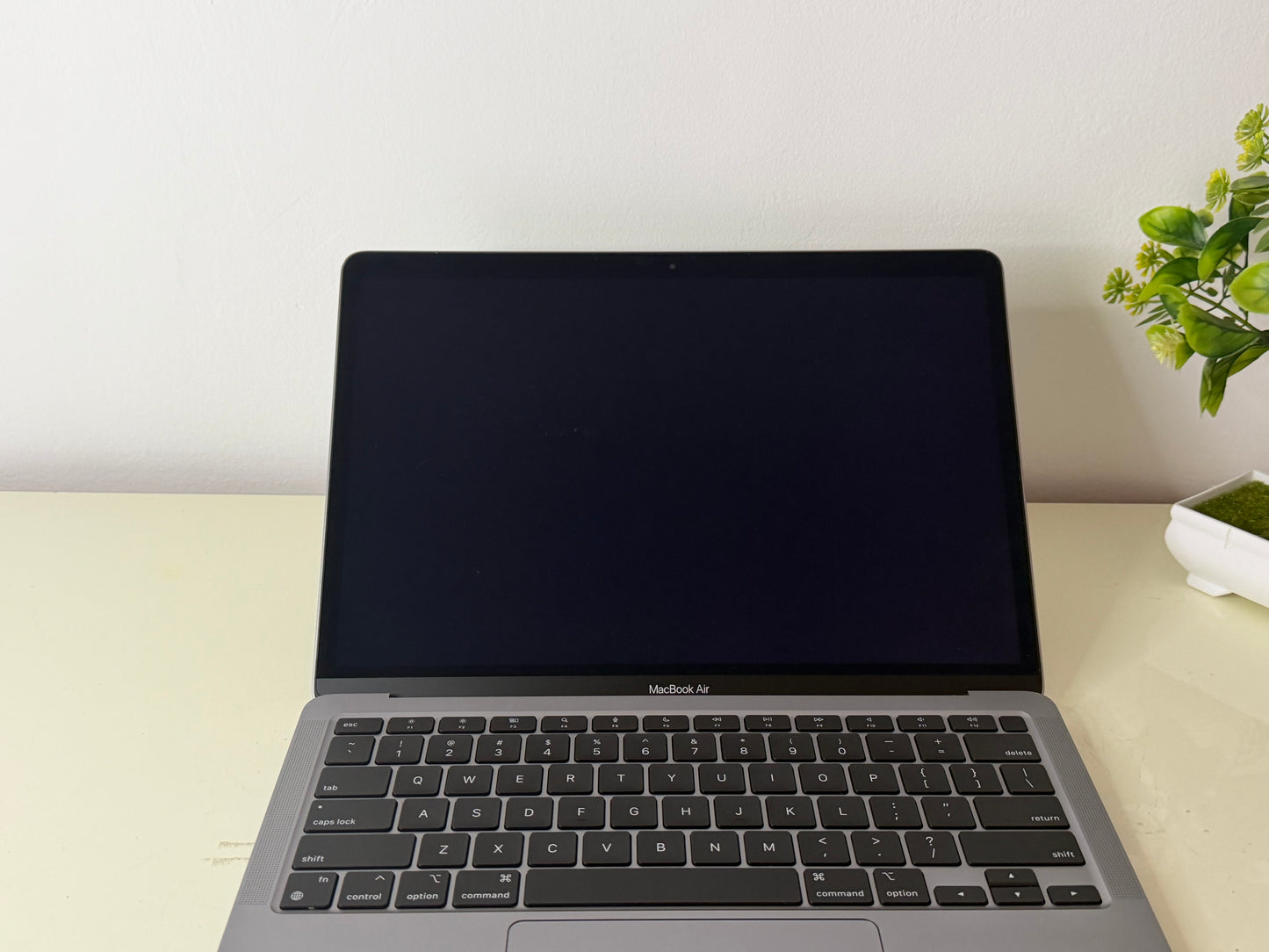 MacBook Air M1 (Late 2020) [13,3", Retina, Apple M1, 8GB RAM, 128GB SSD, Apple 7 Core, macOS] Grigio