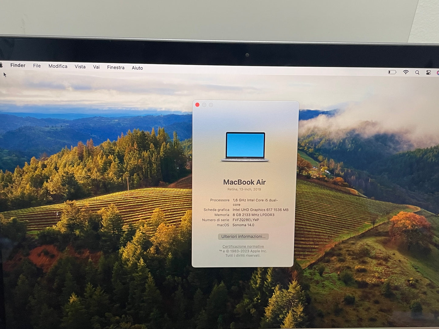 MacBook Air (Mid 2019) [13,3", Retina, Intel Core i5 1,6GHz, 8GB RAM, 512GB SSD, Intel UHD Graphics 617, macOS] grigio