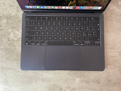 MacBook Air (2022) [13,6'', Liquid Retina, M2 8-Core 3,2GHz, 8GB RAM, 256GB SSD, 8-Core GPU, macOS] Midnight