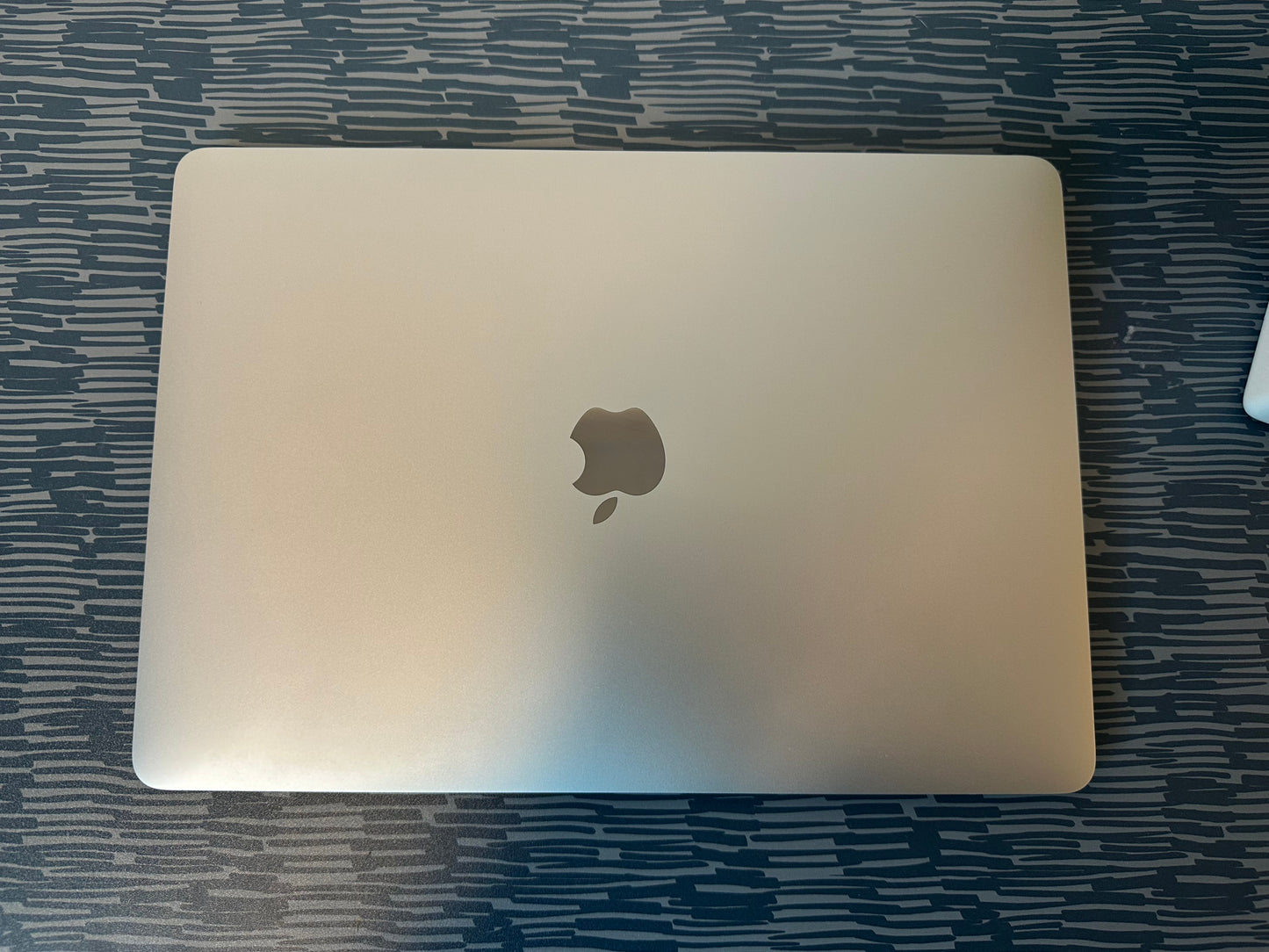 MacBook Air M1 (Late 2020) [13,3", Retina, Apple M1, 8GB RAM, 256GB SSD, Apple 7 Core, macOS] Argento