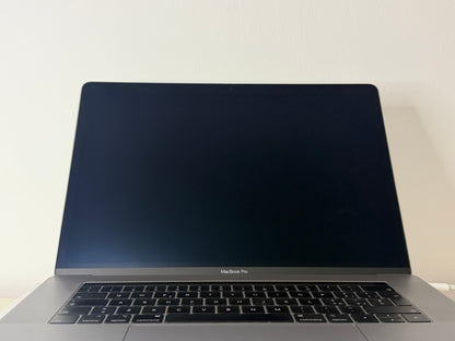 MacBook Pro (2019) [15,4", Touch Bar, Intel Core i9 2,3GHz, 16GB RAM, 512GB SSD, Intel UHD Graphics 630, Mac OS X] Grigio
