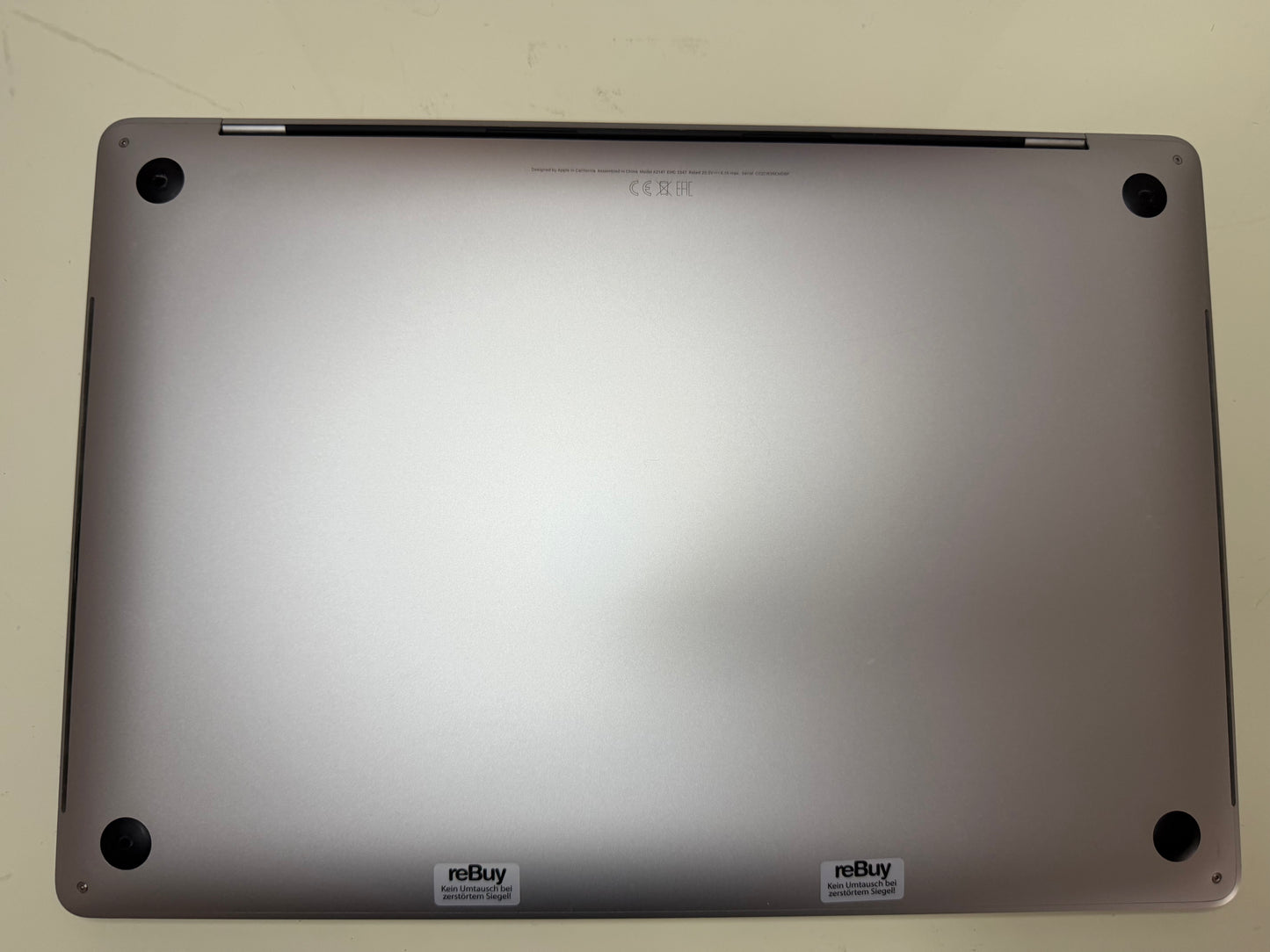 MacBook Pro (2019) [16", Touch Bar, Intel Core i7 2, 6GHz, 16GB RAM, 512GB SSD, Intel UHD Graphics 630 + AMD Radeon Pro 5300M, Mac OS] argento