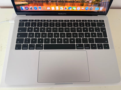 MacBook Pro (2017) [13,3", Touch Bar, Intel Core i5 2,3GHz, 8GB RAM, 128GB SSD, Intel Iris Plus Graphics 650, macOS] grigio