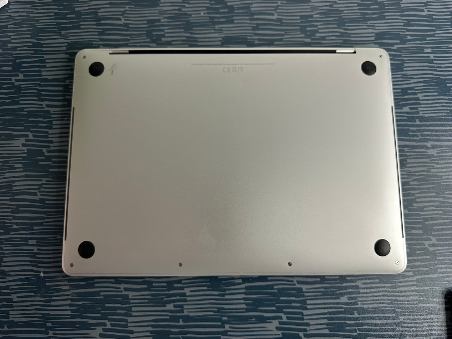 MacBook Pro (2018) [13,3", Touch Bar, Intel Core i5 2,3GHz, 8GB RAM, 256GB SSD, Intel Iris Plus Graphics 655, macOS] Grigio