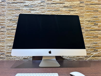 iMac (2019) [27", 5K, Retina, Intel Core i5 3,1GHz, 16GB RAM, 1TB Fusion Drive, AMD Radeon Pr0 575X, Mac OS] argento