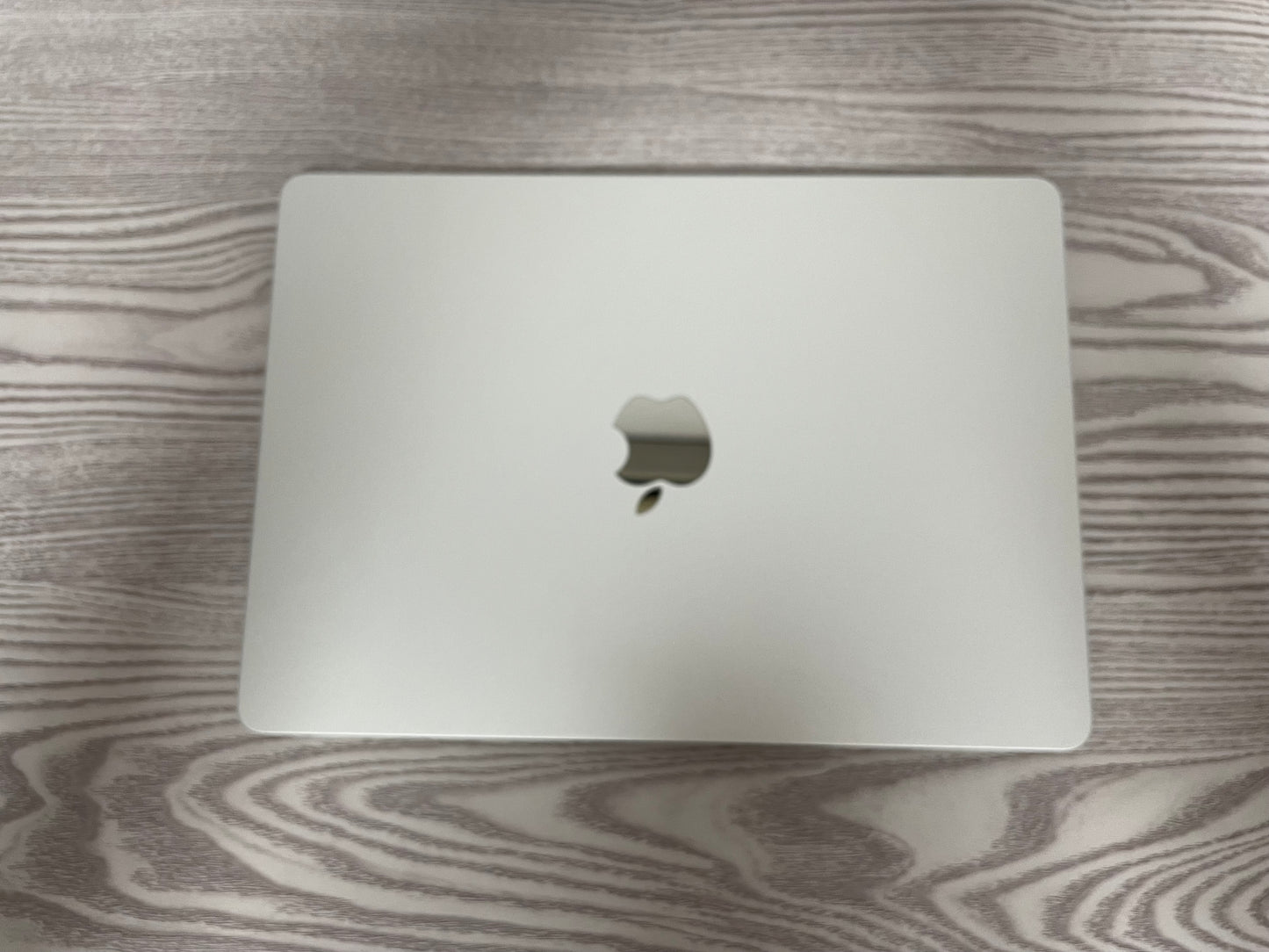 MacBook Air (2022) [13,6'', Liquid Retina, M2 8-Core 3,2GHz, 8GB RAM, 256GB SSD, 8-Core GPU, macOS] Argento