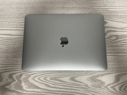 MacBook Air (2019) [13", Intel Core i5 1.6GHz, 8GB RAM, 512GB SSD, Intel HD Graphics 617, macOS] Argento