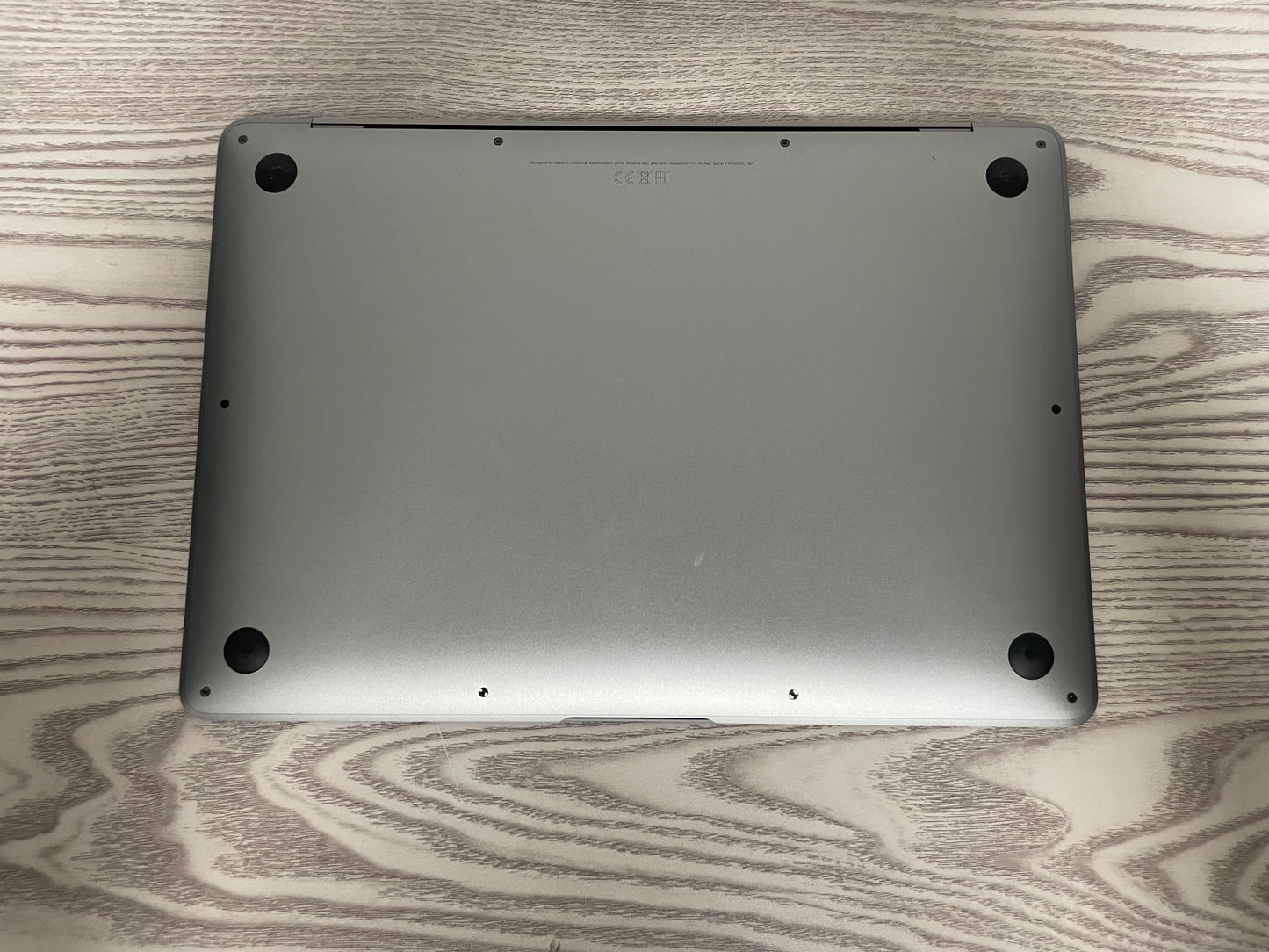 MacBook Air (2019) [13", Intel Core i5 1.6GHz, 8GB RAM, 512GB SSD, Intel HD Graphics 617, macOS] Argento
