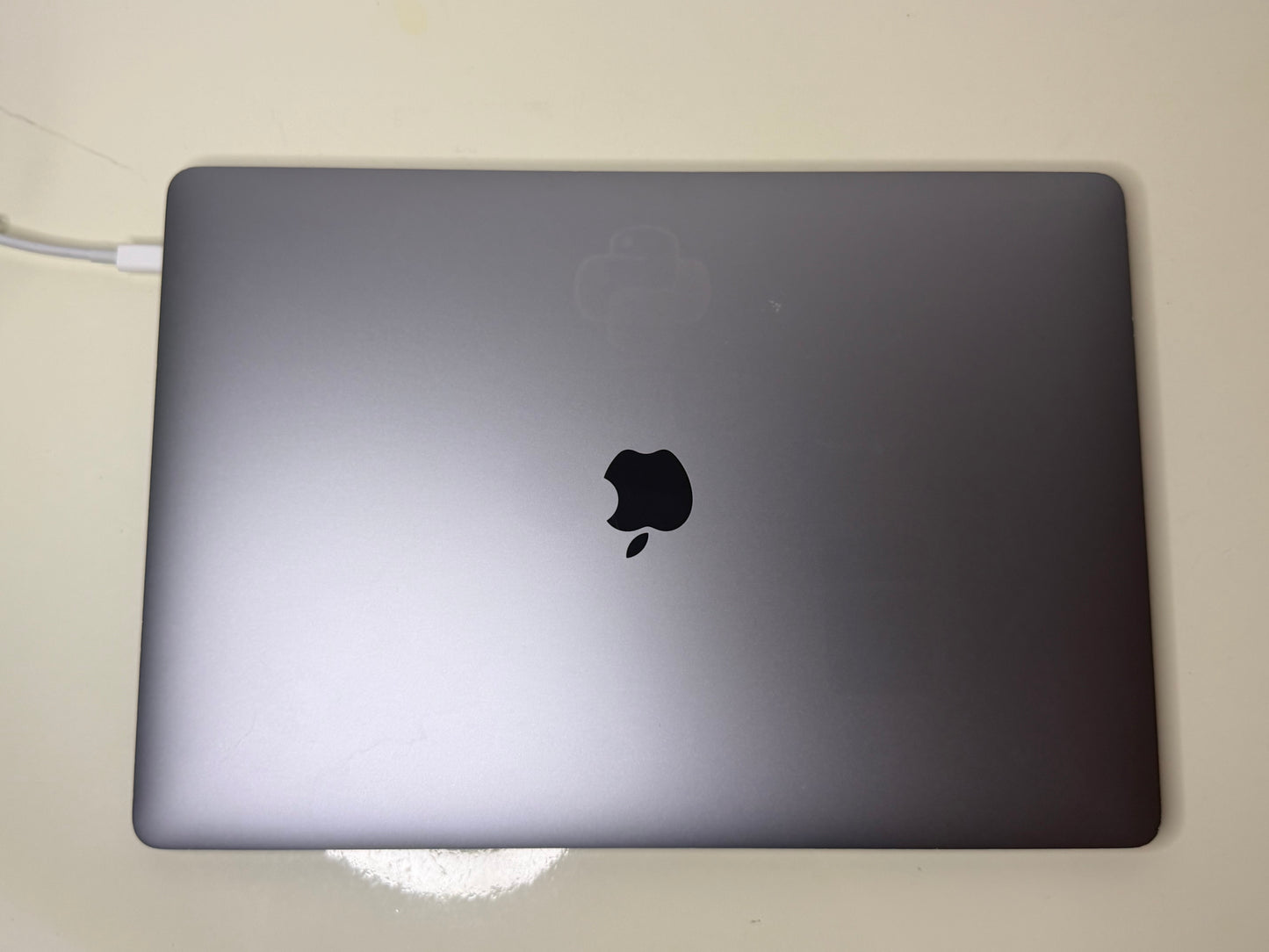 MacBook Pro (2019) [15,4", Touch Bar, Intel Core i9 2,3GHz, 32GB RAM, 1TB SSD, Intel UHD Graphics 630 + AMD Radeon Pro 560X, macOS] Grigio