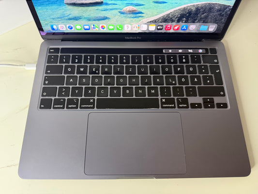 MacBook Pro (2020) [13,3", Touch Bar, Intel Core i5 2,0GHz, 16GB RAM, 1TB SSD, Intel Iris Plus Graphics, macOS] grigio