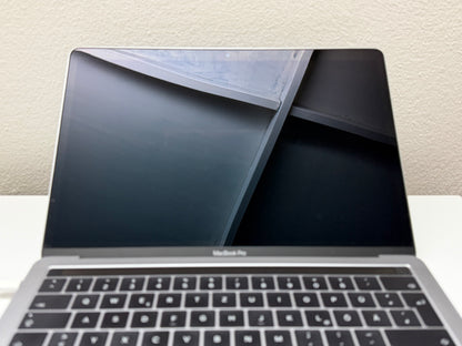 MacBook Pro (2016) [15,4", Touch Bar, Intel Core i7 2,6GHz, 16GB RAM, 512GB SSD, AMD Radeon Pro, macOS] Grigio
