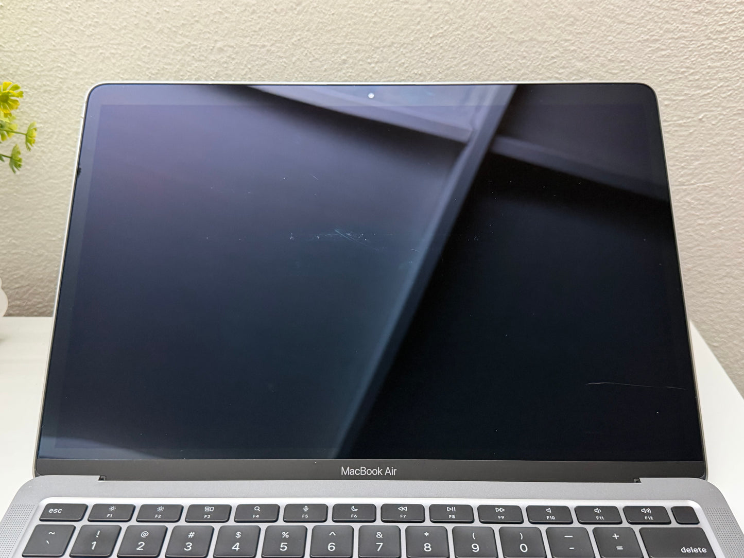MacBook Air M1 (Late 2020) [13,3", Retina, Apple M1, 8GB RAM, 128GB SSD, Apple 7 Core, macOS] Grigio