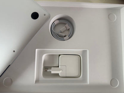 MacBook Air M1 (Late 2020) [13,3", Retina, Apple M1, 8GB RAM, 256GB SSD, Apple 7 Core, macOS] Grigio