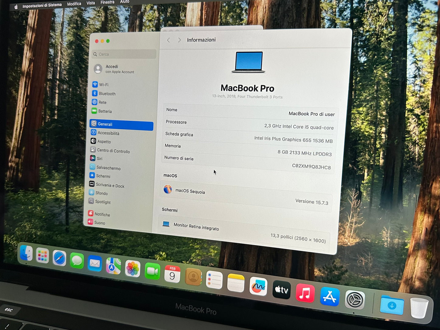 MacBook Pro (2018) [13,3", Touch Bar, Intel Core i5 2,3GHz, 8GB RAM, 256GB SSD, Intel Iris Plus Graphics 655, macOS] grigio