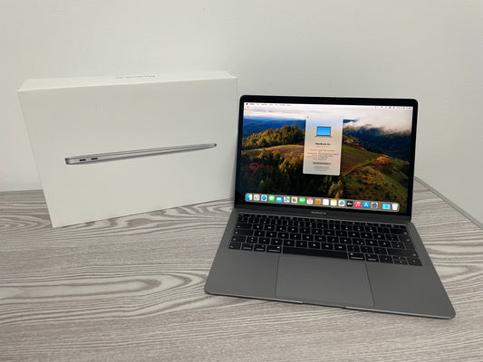 MacBook Air (Mid 2019) [13,3", Retina, Intel Core i5 1,6GHz, 8GB RAM, 512GB SSD, Intel UHD Graphics 617, macOS] grigio