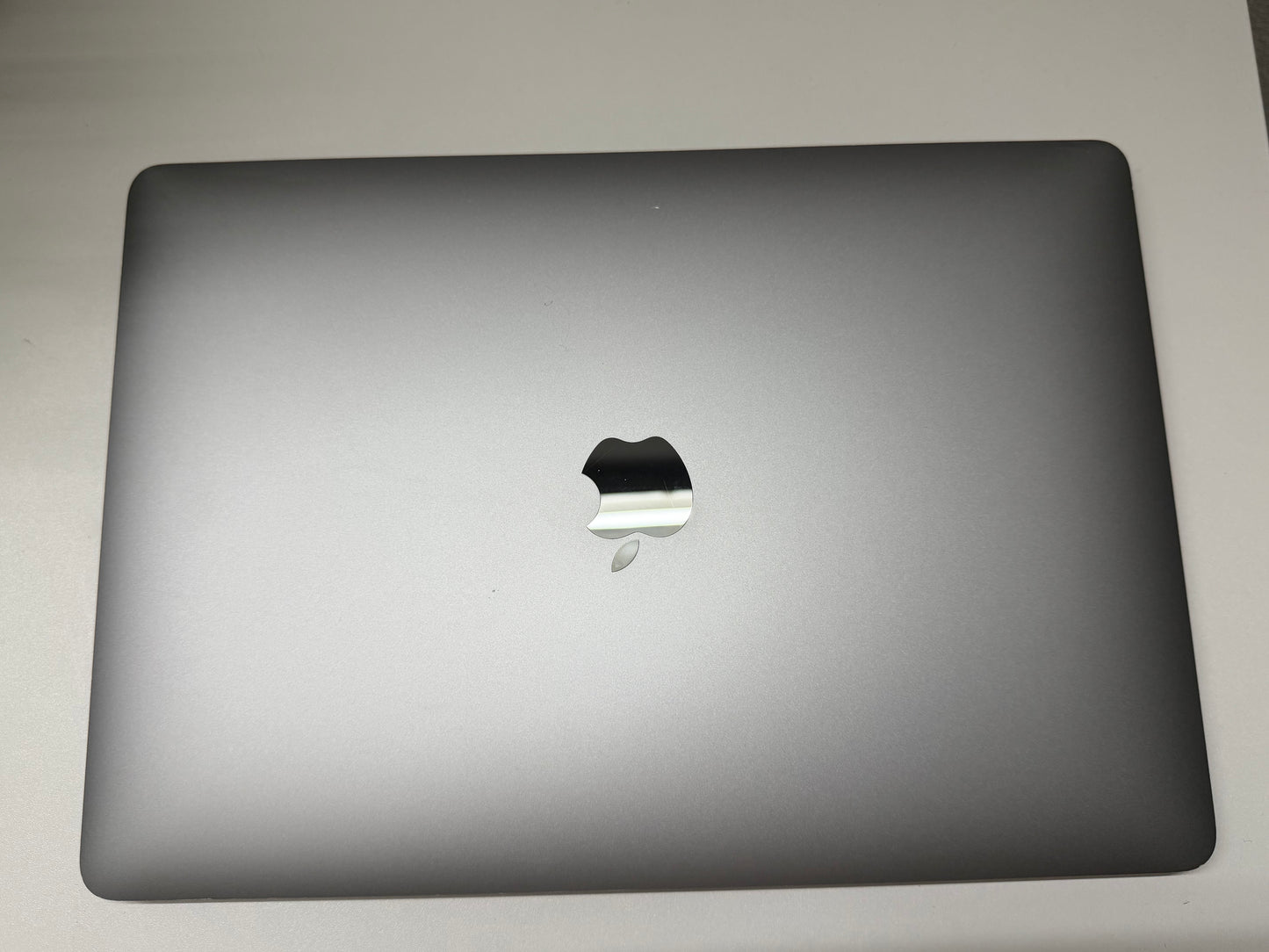 MacBook Air M1 (Late 2020) [13,3", Retina, Apple M1, 8GB RAM, 128GB SSD, Apple 7 Core, macOS] Grigio