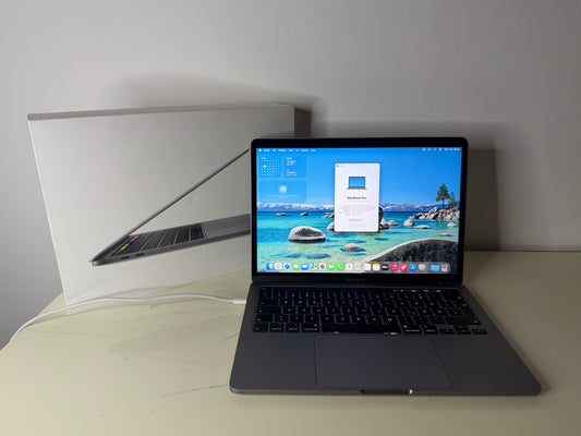 MacBook Pro (2020) [13,3", Touch Bar, Intel Core i5 2,0GHz, 16GB RAM, 1TB SSD, Intel Iris Plus Graphics, macOS] grigio