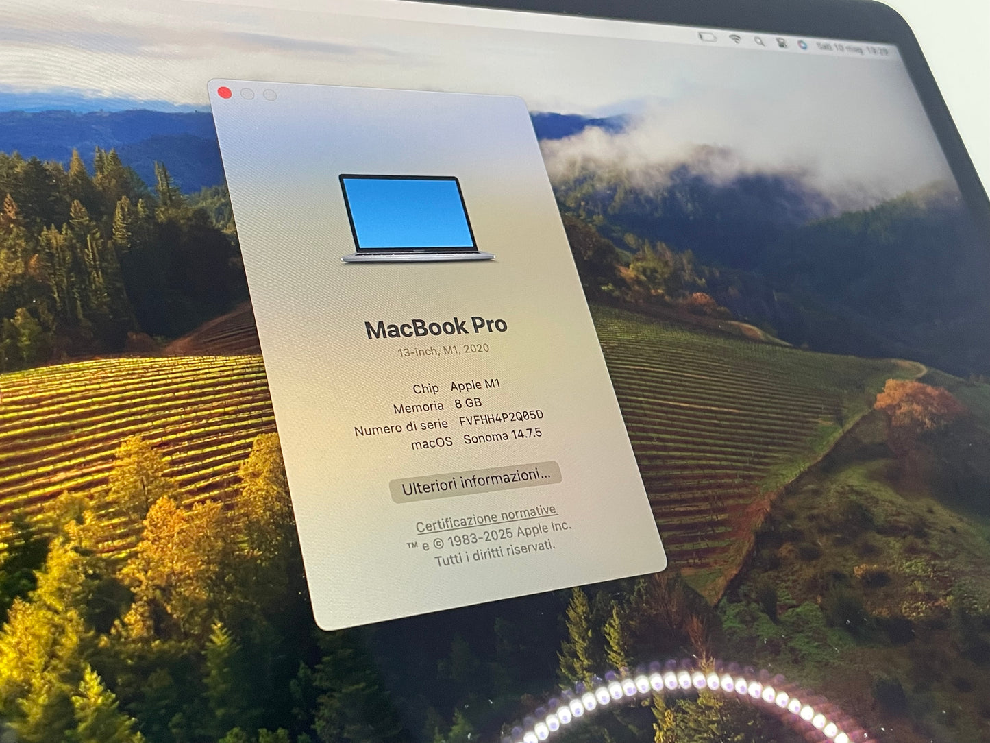 MacBook Pro (2020) M1 [13,3", Touch Bar, Apple M1 3,2GHz, 8GB RAM, 256GB SSD, Apple 8 Core, macOS] grigio